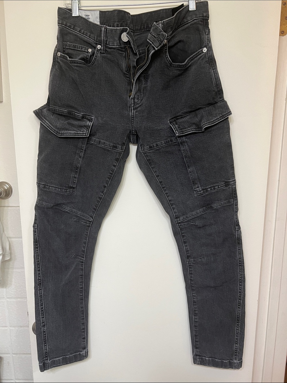 H&M Men's Black Cargo Jeans with Front Flap Pockets